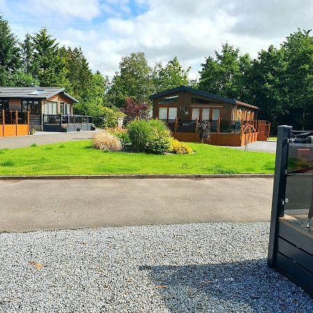 Grand Eagles Luxury Lodge, Auchterarder Perth Exteriör bild